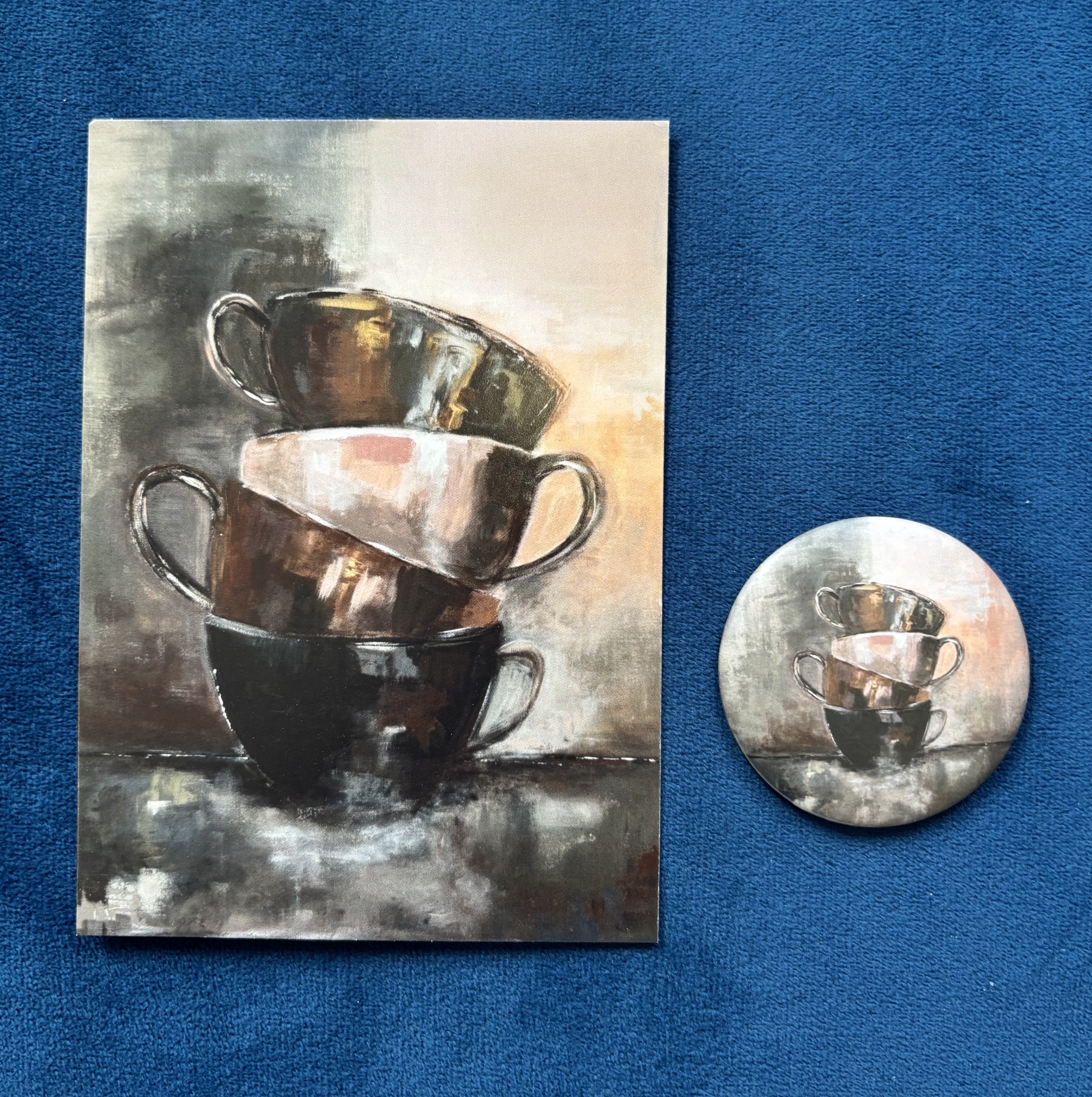 Runder Magnet (5,5 cm Durchmesser) & A6-Postkarte, Motiv "Coffee Time" – Bild 2